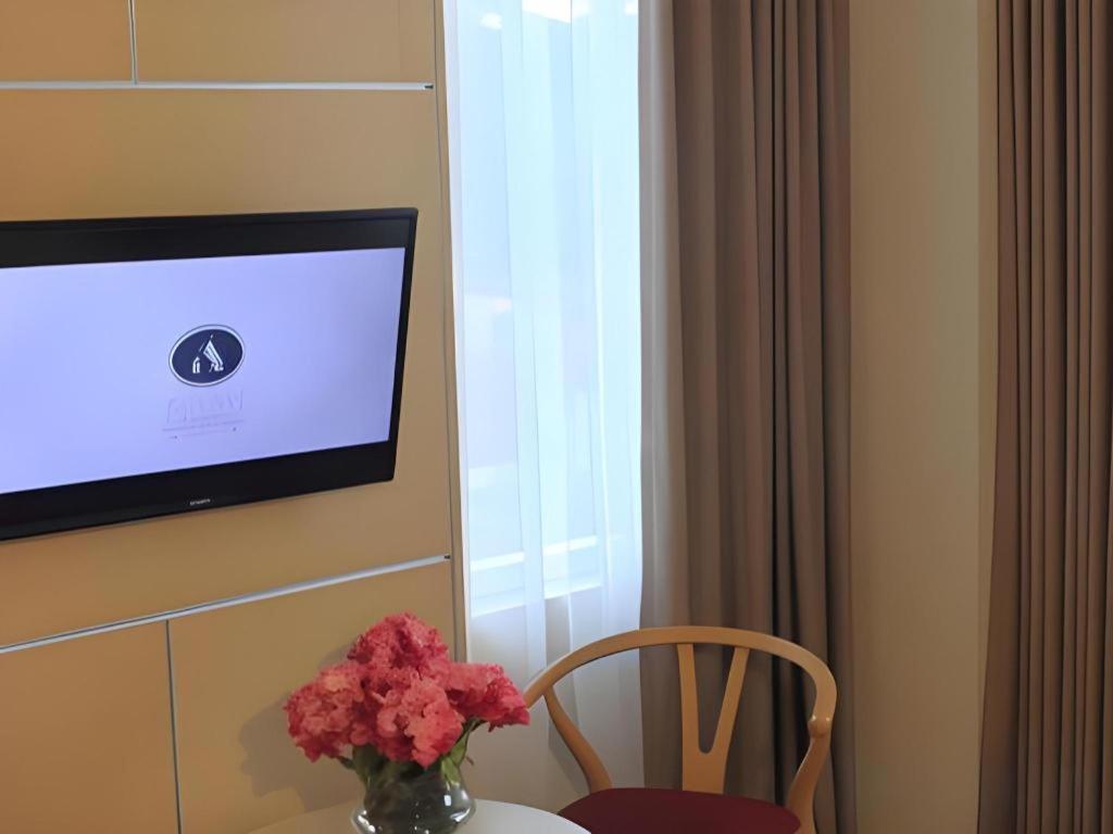 Horison Hotel Сукабуми Екстериор снимка