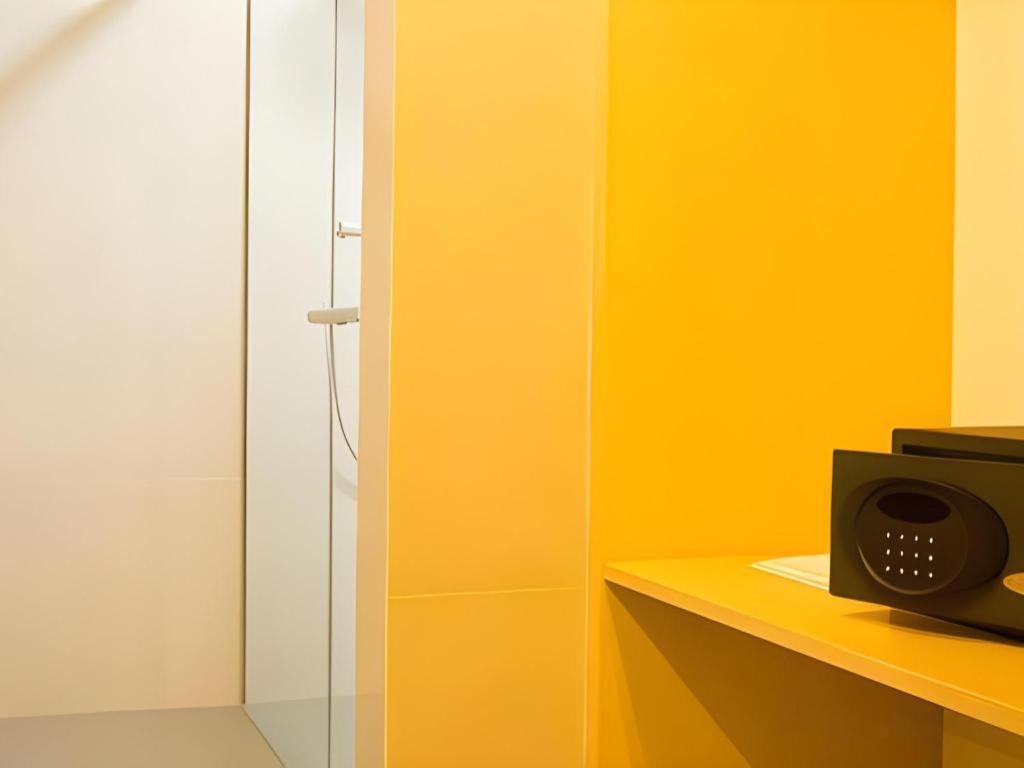 Horison Hotel Сукабуми Екстериор снимка